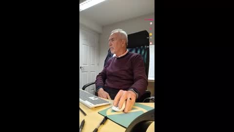 Snapshot of pleasedominateme chatting on November 14, 4:49 pm Pleasedominateme online show from November 14, 4:49 pm