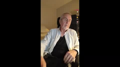 Snapshot of pleasedominateme chatting on December 3, 5:00 pm Pleasedominateme online show from December 3, 5:00 pm