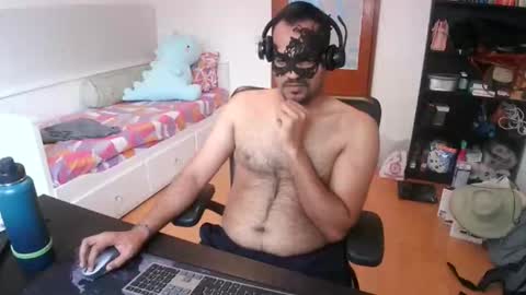 Call me Sam. If you like me follow my favourite girl on cb elizacarter online show from April 12, 11:26 am