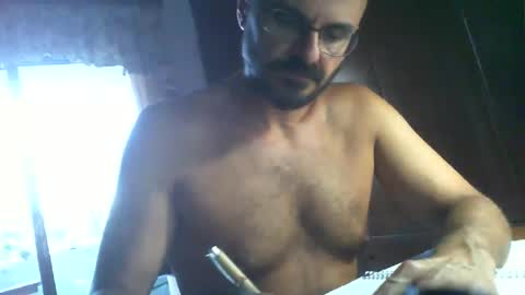 Snapshot of plu07f3520 chatting on June 24, 5:12 pm plu07f3520 online show from June 24, 5:12 pm