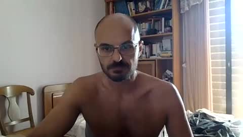 Snapshot of plu07f3520 chatting on August 1, 8:02 am plu07f3520 online show from August 1, 8:02 am