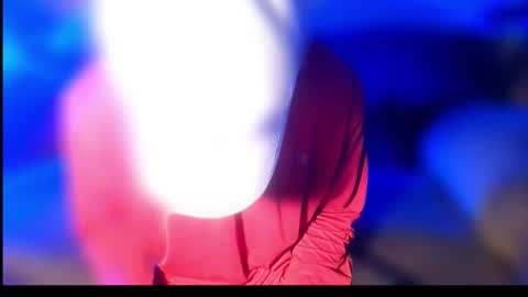 StraightPlush online show from November 12, 8:04 am