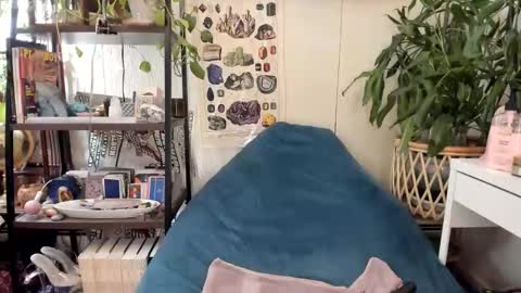 Snapshot of pluto_astrology chatting on January 16, 10:14 pm Goddess Pluto online show from January 16, 10:14 pm