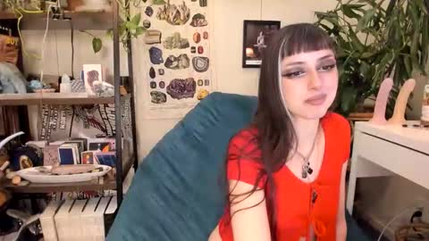 Snapshot of pluto_astrology chatting on February 14, 11:01 pm Goddess Pluto online show from February 14, 11:01 pm