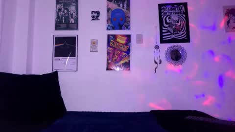    online show from October 29, 12:35 am