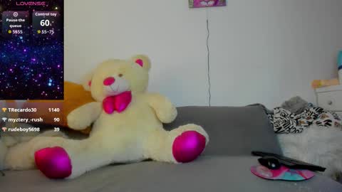 catalina online show from November 7, 1:55 pm