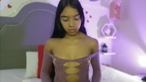 Pocahontas online show from November 25, 2:17 pm