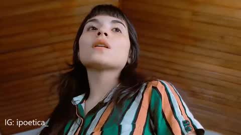 Snapshot of poeeticaa_ chatting on December 21, 12:09 am IG ipoetica online show from December 21, 12:09 am