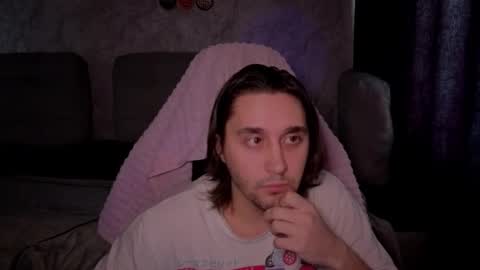 pohyi_ online show from March 2, 8:21 am