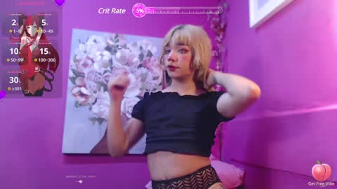  Luna  online show from December 6, 8:07 pm