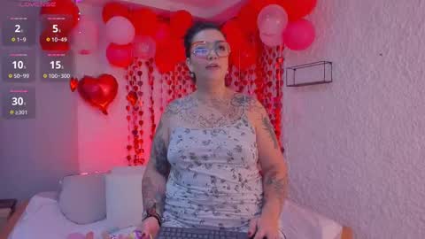 Snapshot of poisson_ivy_ chatting on February 13, 4:32 am poisson_ivy_ online show from February 13, 4:32 am