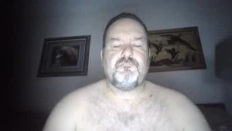 Snapshot of polarisman74 chatting on January 7, 3:03 am polarisman74 online show from January 7, 3:03 am