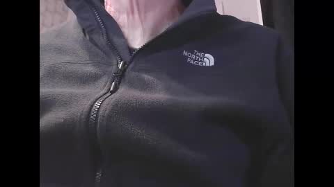 Snapshot of polarmg45 chatting on February 26, 6:12 am polarmg45 online show from February 26, 6:12 am