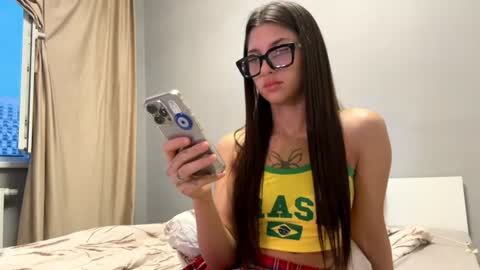 Snapshot of polepon chatting on July 7, 4:55 pm Freya online show from July 7, 4:55 pm