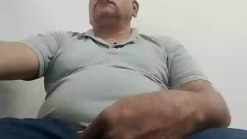 poli online show from December 31, 5:33 am