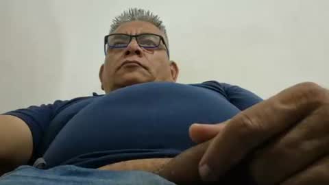 poli online show from December 5, 1:03 am