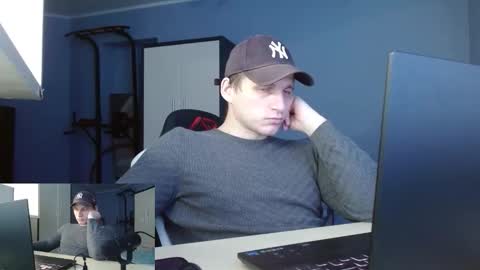 Poliglotjoe2 online show from February 4, 11:27 am