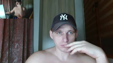 Poliglotjoe2 online show from March 27, 1:33 am