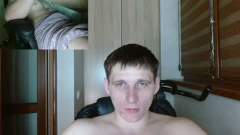 Snapshot of poliglotjoe2 chatting on June 19, 9:29 pm Poliglotjoe2 online show from June 19, 9:29 pm