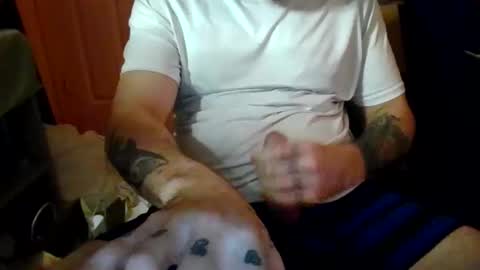 jaws online show from November 14, 7:40 am