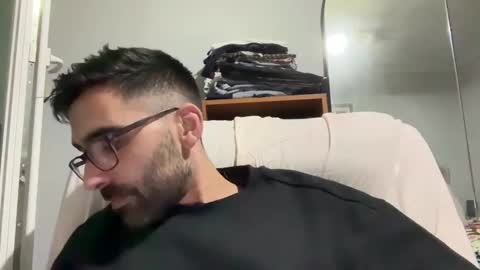 pollabeta online show from November 2, 5:32 am