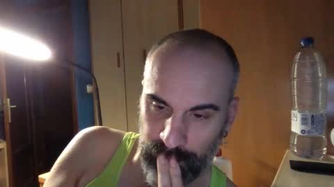 Snapshot of pollito1985 chatting on February 9, 7:34 am DIEGO O DIEGUITO online show from February 9, 7:34 am