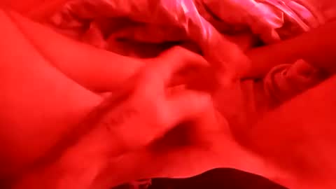 Snapshot of pollonyhuevosgordos chatting on March 19, 8:18 am pollonyhuevosgordos online show from March 19, 8:18 am