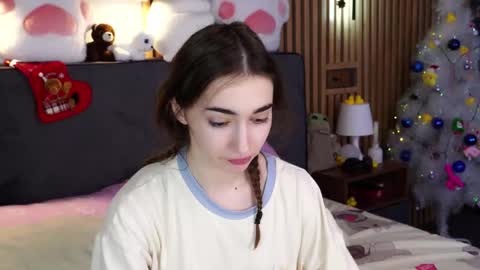 Polly online show from January 12, 7:24 am