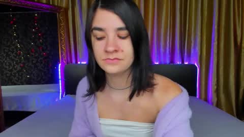 Polly online show from December 3, 7:27 am