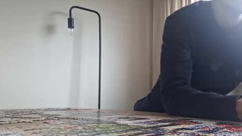 polsenos online show from February 6, 2:31 pm