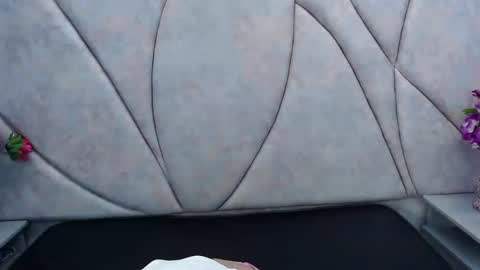 poly sasha  online show from December 14, 6:35 am