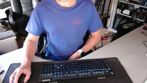 Snapshot of poodledude chatting on September 15, 7:19 am Dave online show from September 15, 7:19 am