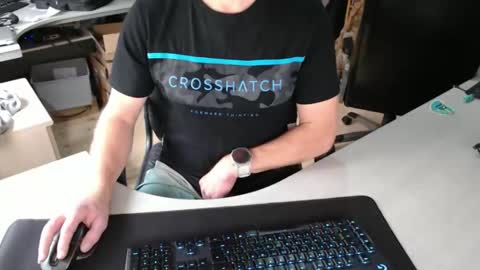 Snapshot of poodledude chatting on October 9, 10:46 am Dave online show from October 9, 10:46 am