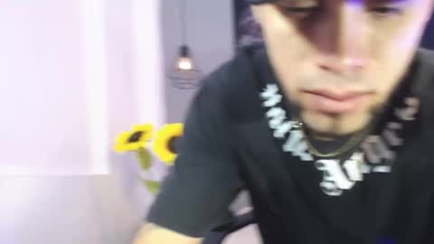 Snapshot of pool_vega chatting on October 12, 11:31 am pool online show from October 12, 11:31 am