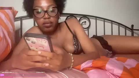 Snapshot of popasprincess chatting on July 1, 2:02 am princess online show from July 1, 2:02 am