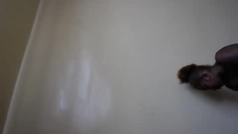 popetykely00 online show from December 18, 5:46 am