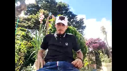 P0P online show from December 4, 6:38 pm