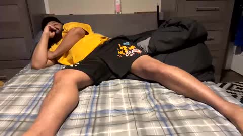 popfizzt online show from December 10, 5:39 am