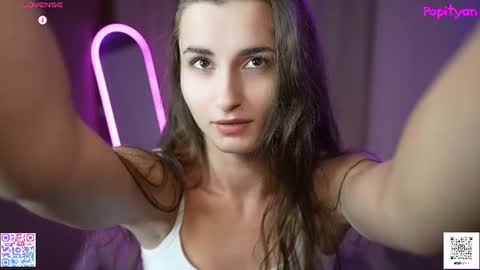 Snapshot of popityan chatting on July 19, 9:24 am Louise see you on December 1 at 2200 UTC3 online show from July 19, 9:24 am