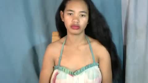 Snapshot of poppy_kelley chatting on May 16, 11:53 am Lilly online show from May 16, 11:53 am