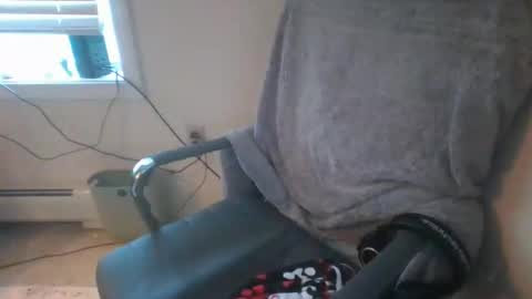 porcelain_tears01 online show from January 17, 12:31 pm