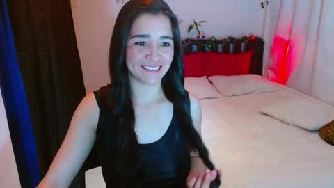 porcelainlux online show from December 4, 3:15 am