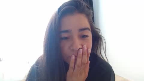 porcelainlux online show from February 14, 8:38 pm