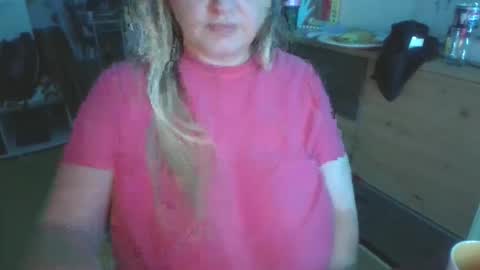 MelissOfficial online show from April 14, 10:27 pm