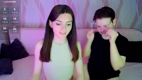 Ana and Tati online show from September 23, 10:24 pm