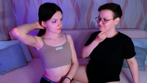 Ana and Tati online show from May 29, 7:34 pm