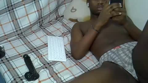 Snapshot of pornstarguys chatting on April 26, 1:47 am Real online show from April 26, 1:47 am