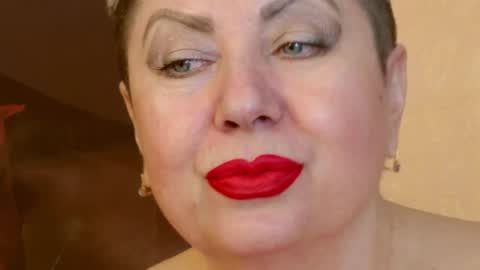 LADY POSH online show from December 10, 10:05 pm