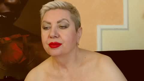 LADY POSH online show from February 18, 10:14 pm