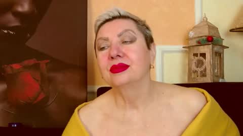 Snapshot of posh_lady chatting on February 4, 10:36 pm LADY POSH online show from February 4, 10:36 pm